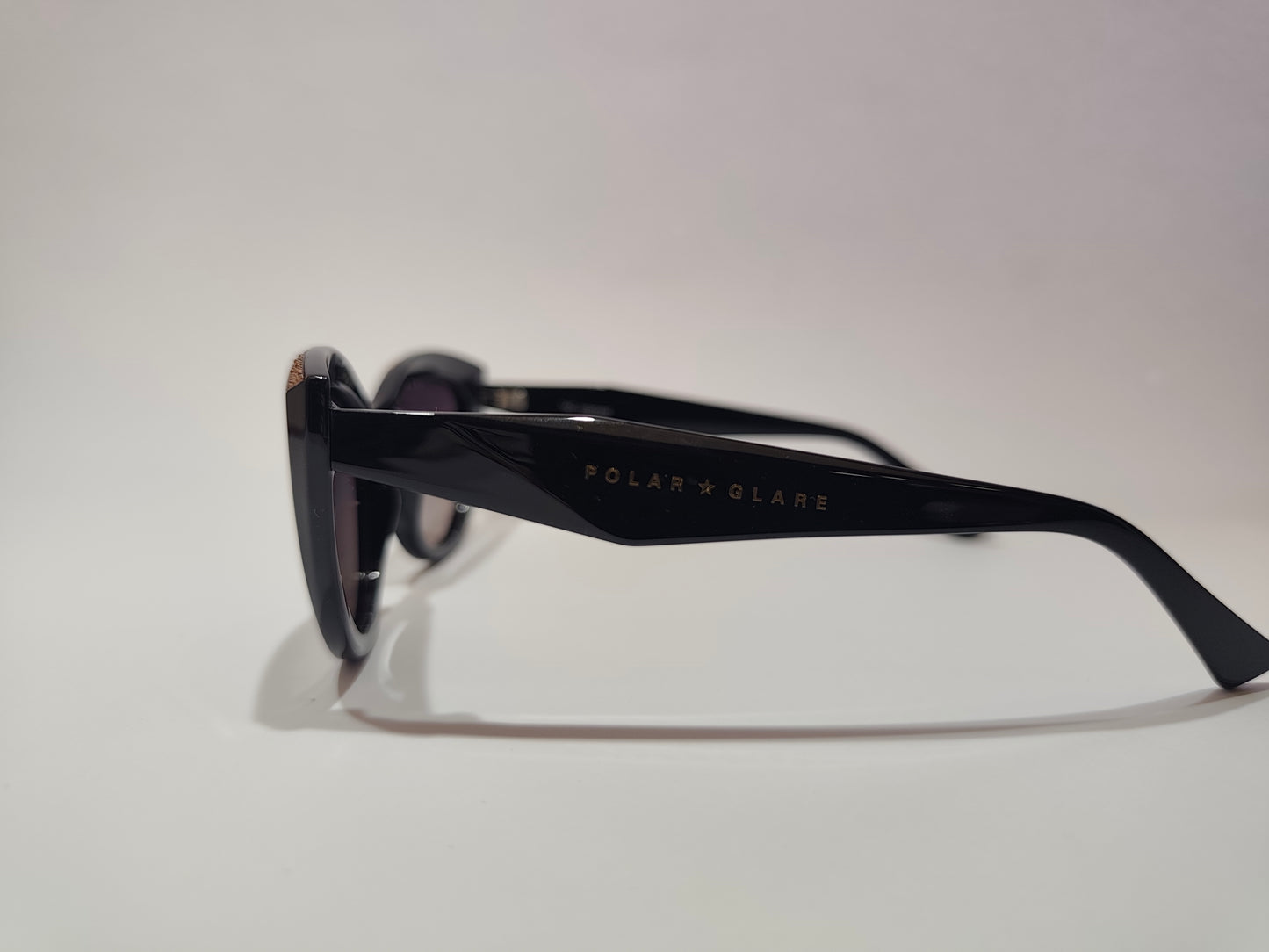 Polar Glare PG7164A