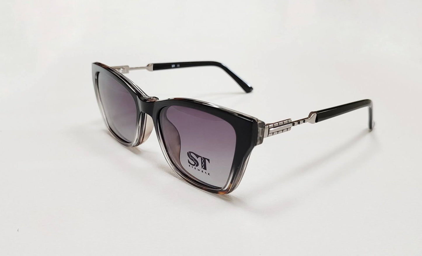 ST 8845 C3